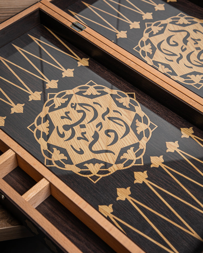 Backgammon Board - Dark Shades of Brown